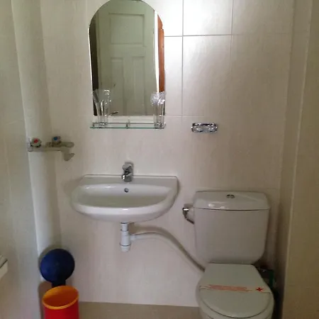 Guest house Katerina Family 2*